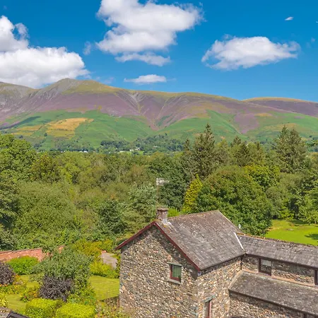 Fell215 - Classic Loft At The Lairbeck In