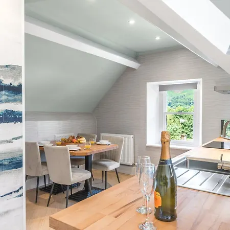 Fell215 - Classic Loft At The Lairbeck In Apartmán *